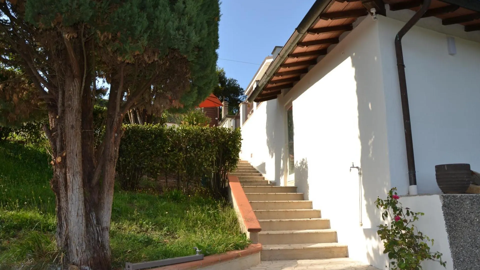 קמאיורה Villa Costa Medea