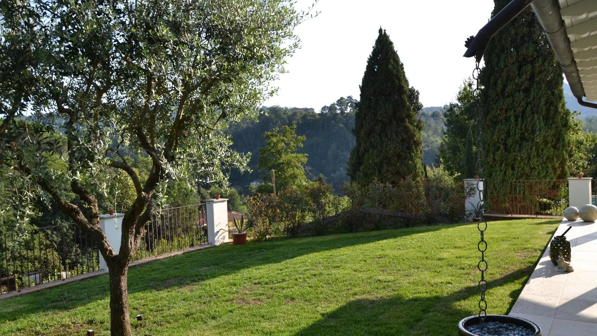 קמאיורה Villa Costa Medea איטליה