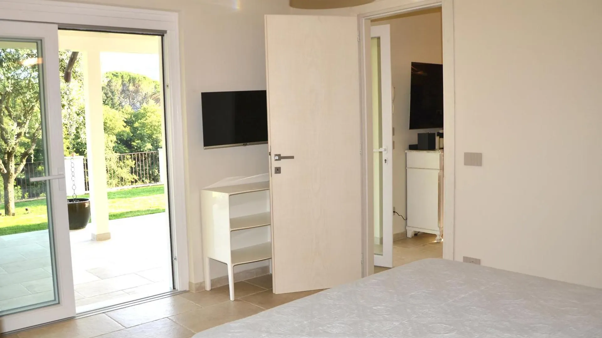 קמאיורה Villa Costa Medea